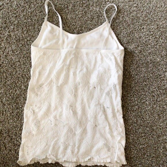 Francesca’s Alta size L white tank top - Picture 2 of 3